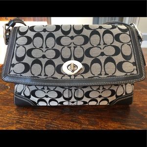 Coach Signature C Grey and Black shoulder bag